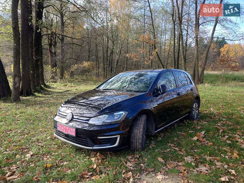 Хетчбек Volkswagen e-Golf 2017 в Луцьку