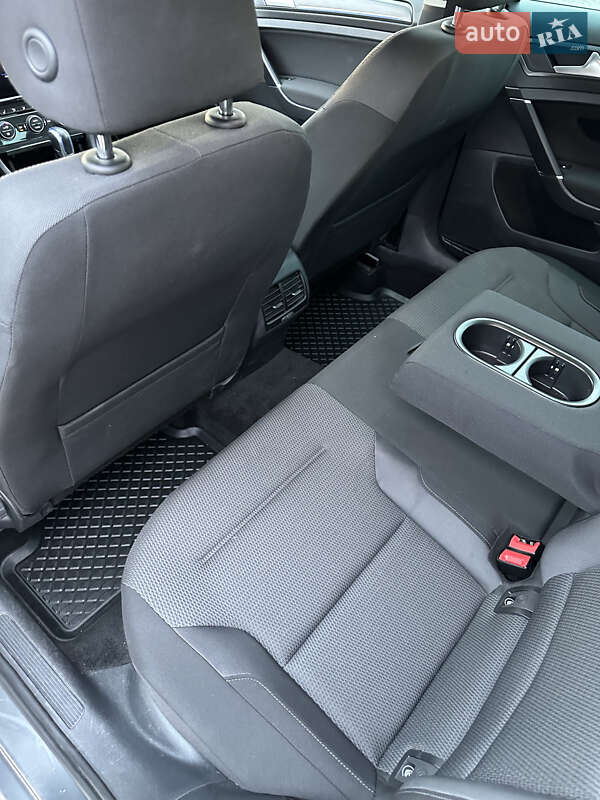 Хэтчбек Volkswagen e-Golf 2019 в Харькове