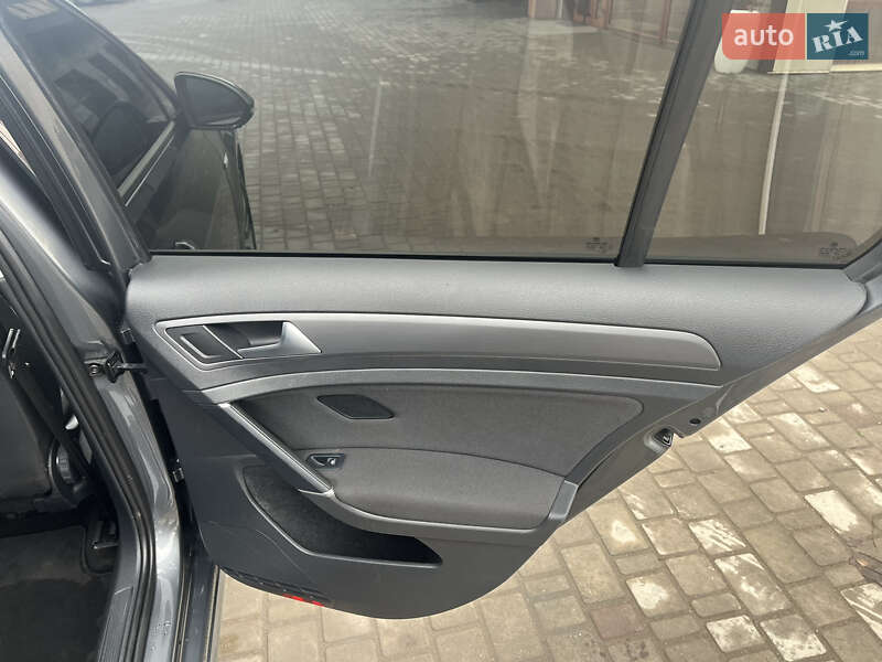 Хэтчбек Volkswagen e-Golf 2020 в Бердичеве