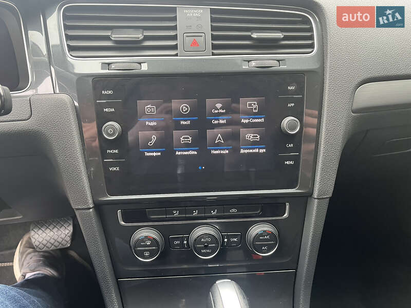 Хэтчбек Volkswagen e-Golf 2020 в Бердичеве