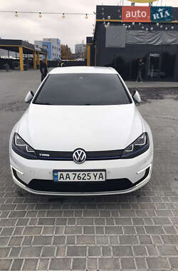 Хэтчбек Volkswagen e-Golf 2015 в Харькове