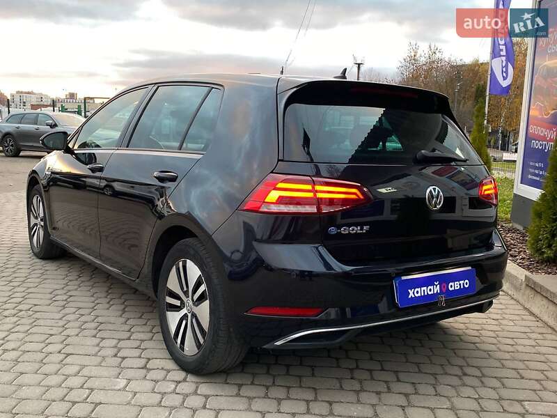 Хетчбек Volkswagen e-Golf 2018 в Львові фото 7 Хетчбек Volkswagen e-Golf 2018 в Львові