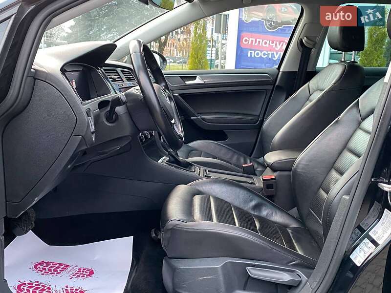 Хетчбек Volkswagen e-Golf 2018 в Львові фото 10 Хетчбек Volkswagen e-Golf 2018 в Львові