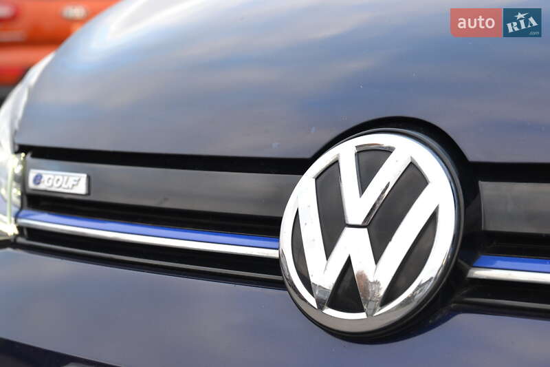 Хэтчбек Volkswagen e-Golf 2018 в Луцке