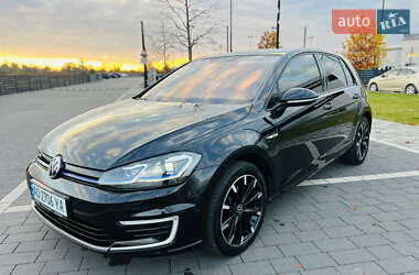 Хэтчбек Volkswagen e-Golf 2018 в Мукачево