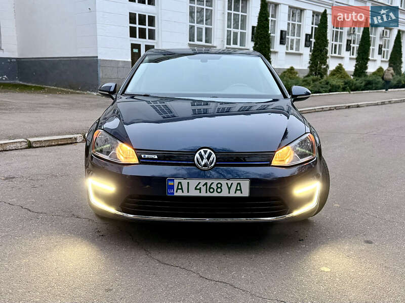 Хэтчбек Volkswagen e-Golf 2016 в Белой Церкви