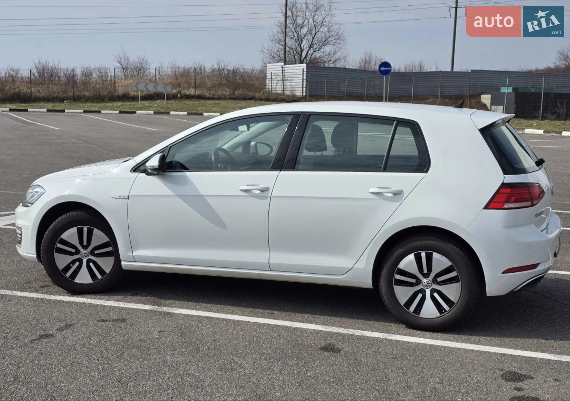 2020 Volkswagen Golf - мініатюра 22