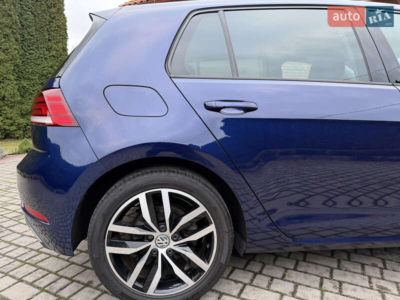 Хэтчбек Volkswagen e-Golf 2019 в Ровно