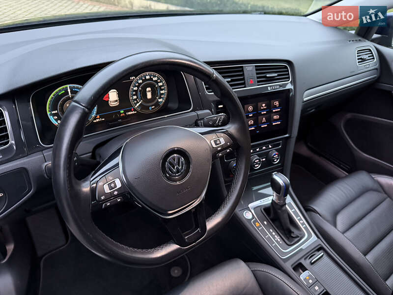Хэтчбек Volkswagen e-Golf 2019 в Ровно