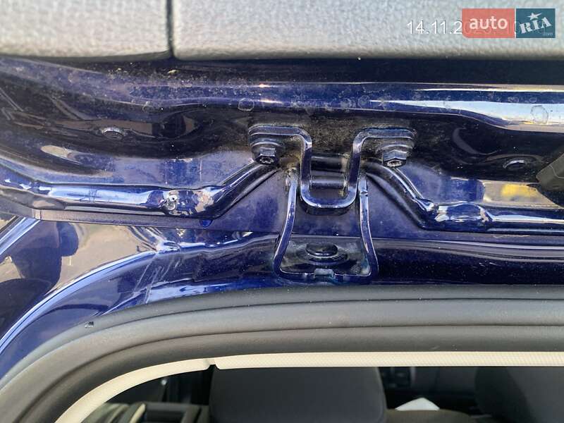 Хэтчбек Volkswagen e-Golf 2018 в Хмельницком фото 24 Хэтчбек Volkswagen e-Golf 2018 в Хмельницком