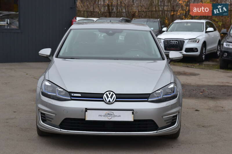 Хэтчбек Volkswagen e-Golf 2018 в Луцке