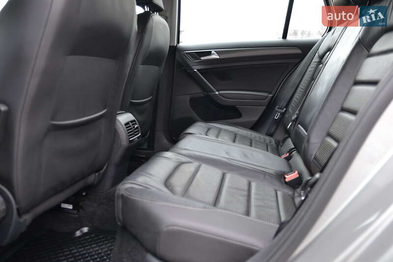 Хэтчбек Volkswagen e-Golf 2018 в Луцке