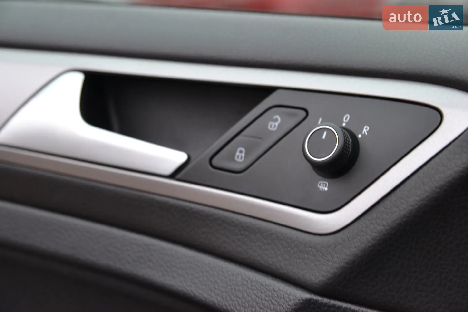 2016 Volkswagen Golf - мініатюра 31