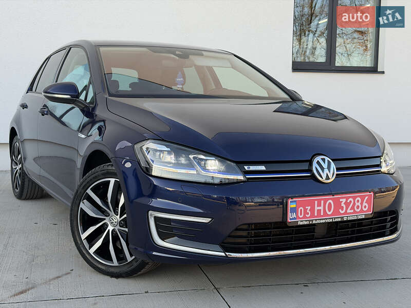 Volkswagen e-Golf 2021 Volkswagen e-Golf 2021