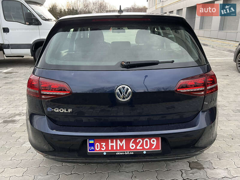 Хэтчбек Volkswagen e-Golf 2015 в Львове