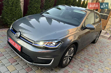 Хэтчбек Volkswagen e-Golf 2017 в Львове