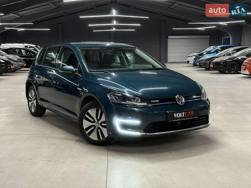Хэтчбек Volkswagen e-Golf 2018 в Владимире