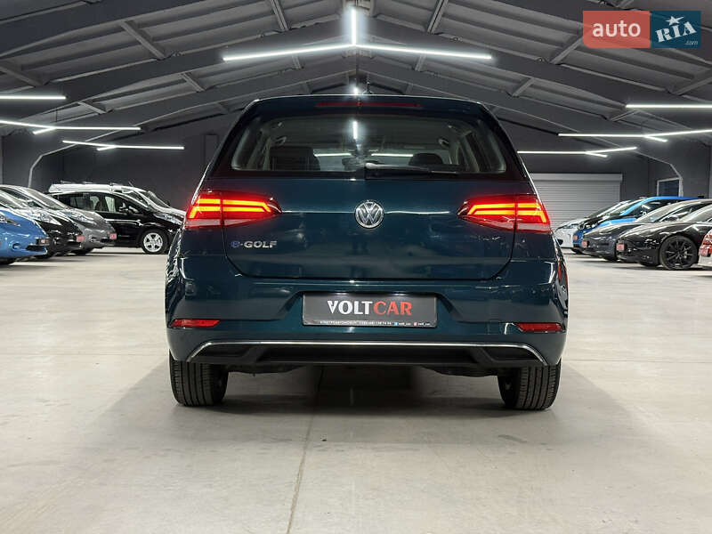 Хэтчбек Volkswagen e-Golf 2018 в Владимире
