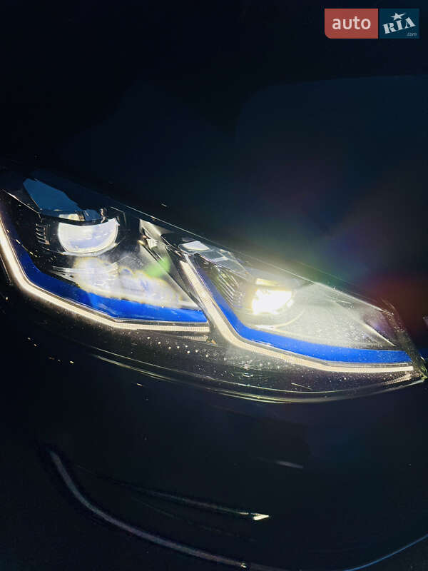 Хетчбек Volkswagen e-Golf 2018 в Львові