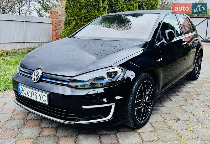 Хетчбек Volkswagen e-Golf 2018 в Львові