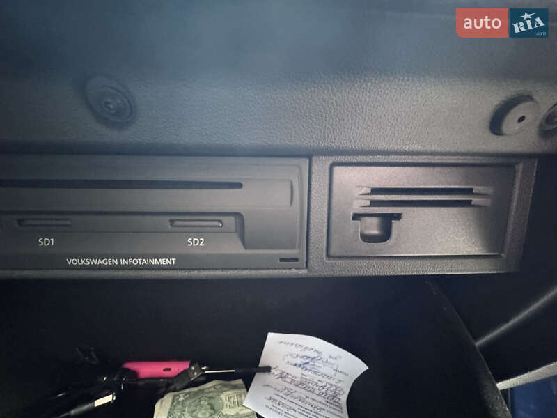 Хетчбек Volkswagen e-Golf 2015 в Кропивницькому