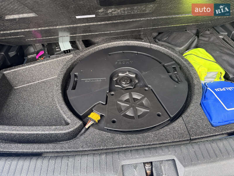 Хетчбек Volkswagen e-Golf 2015 в Кропивницькому