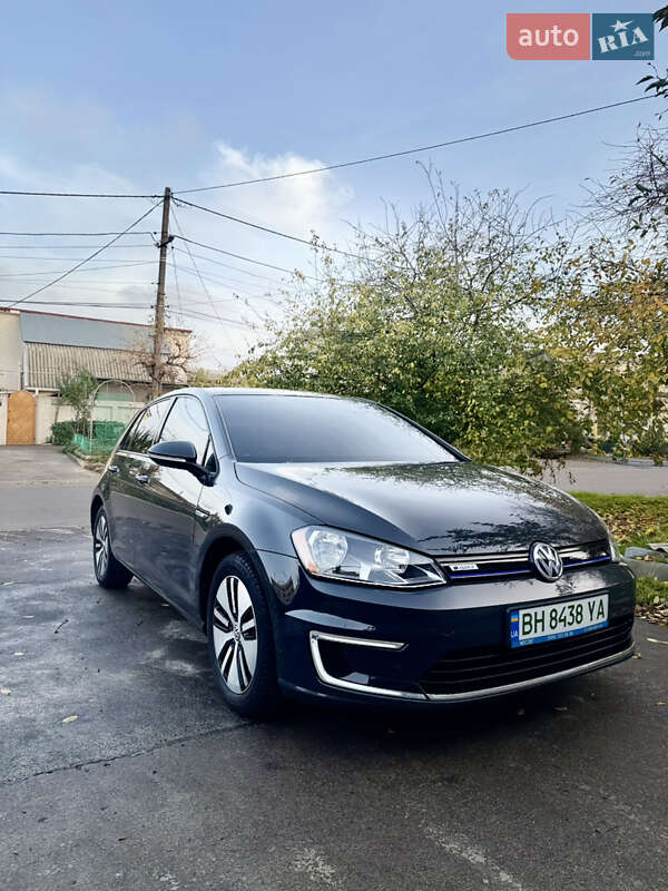 Хетчбек Volkswagen e-Golf 2016 в Одесі