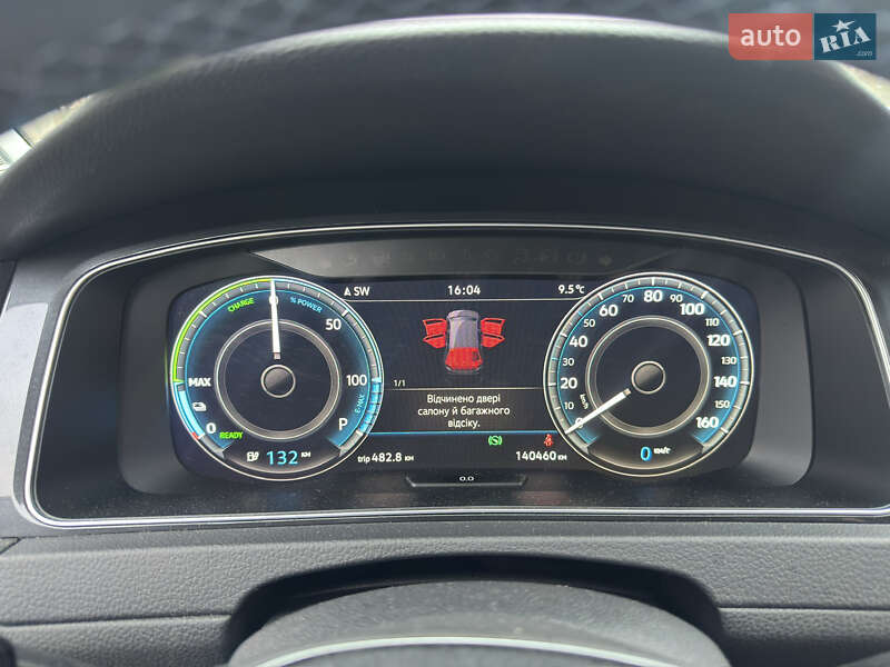 Хетчбек Volkswagen e-Golf 2019 в Іршаві фото 18 Хетчбек Volkswagen e-Golf 2019 в Іршаві