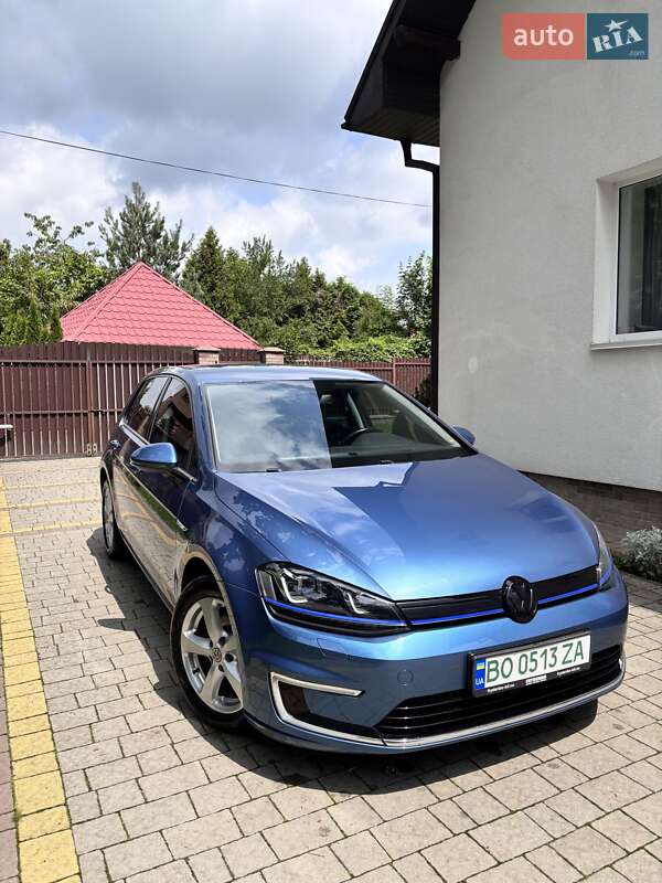 Хэтчбек Volkswagen e-Golf 2016 в Тернополе
