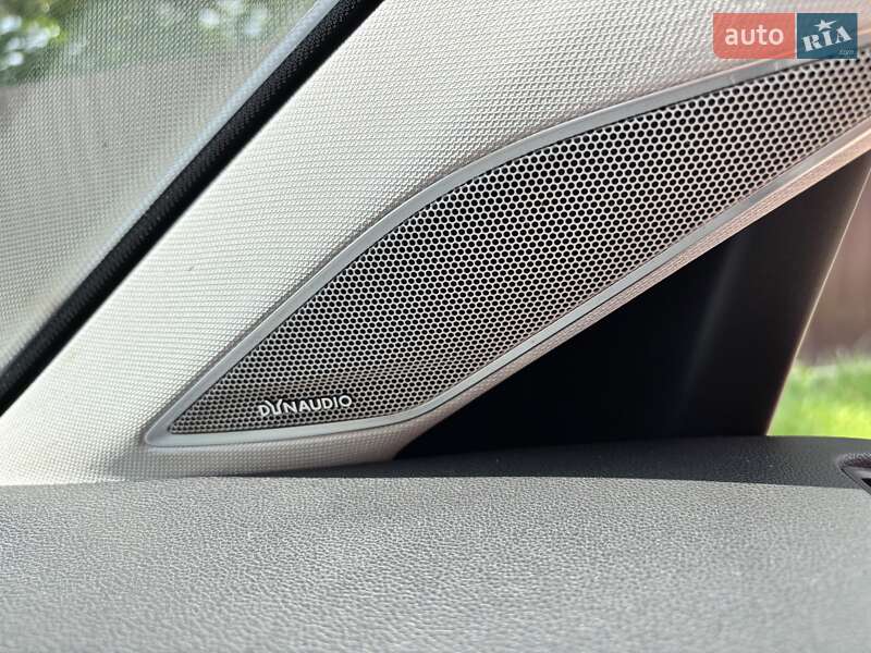 Хэтчбек Volkswagen e-Golf 2016 в Тернополе