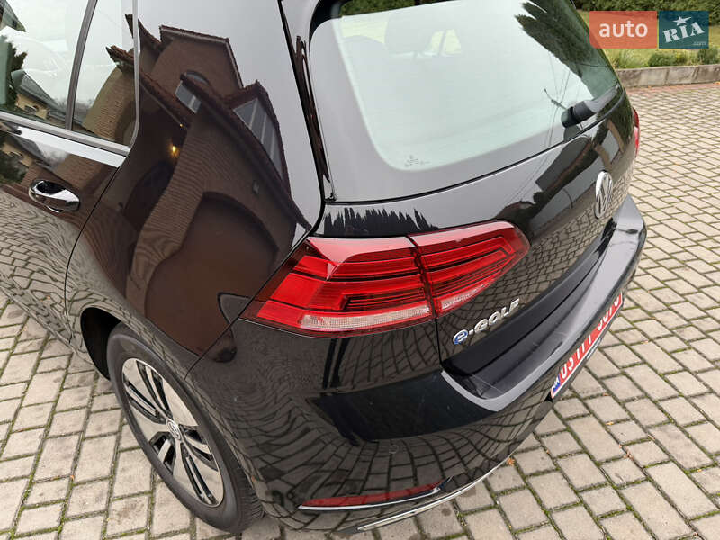 Хэтчбек Volkswagen e-Golf 2018 в Ровно