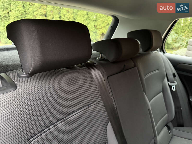 Хэтчбек Volkswagen e-Golf 2018 в Ровно