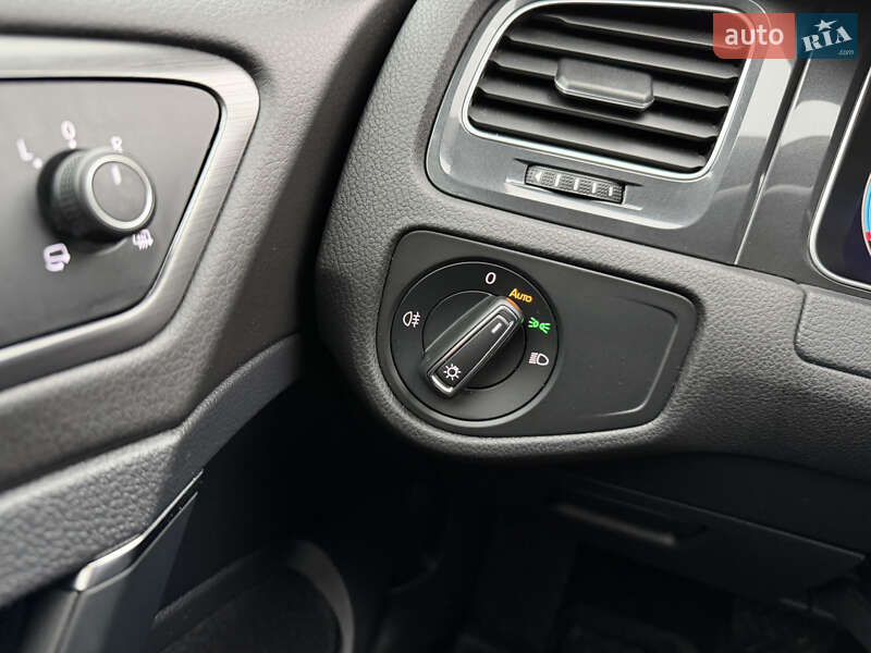 Хэтчбек Volkswagen e-Golf 2018 в Ровно