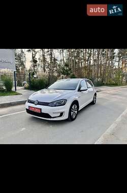 Хетчбек Volkswagen e-Golf 2014 в Житомирі