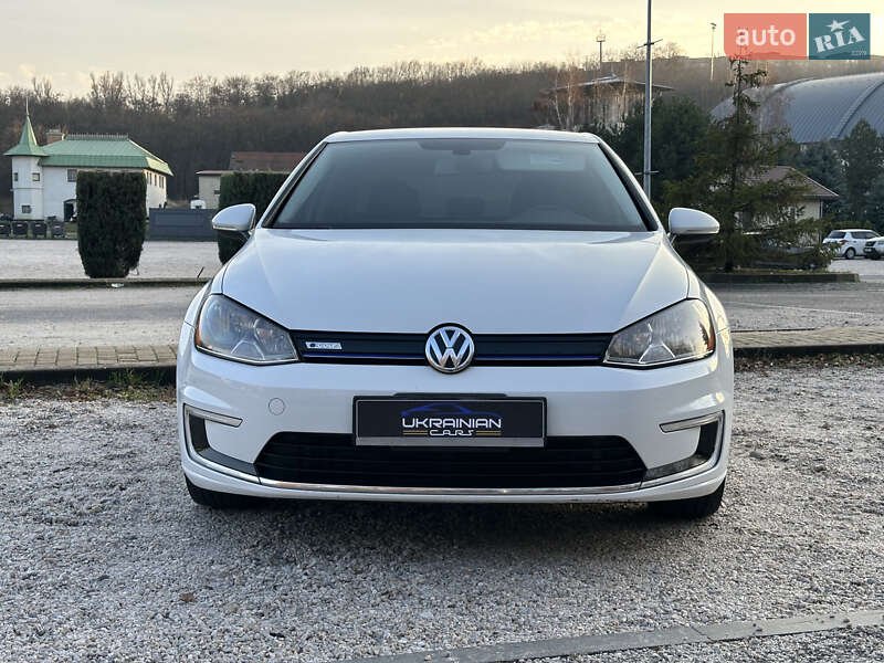 Volkswagen e-Golf 2016