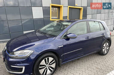 Хэтчбек Volkswagen e-Golf 2018 в Киеве