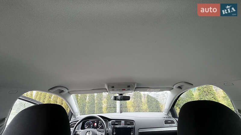 Хэтчбек Volkswagen e-Golf 2020 в Тернополе