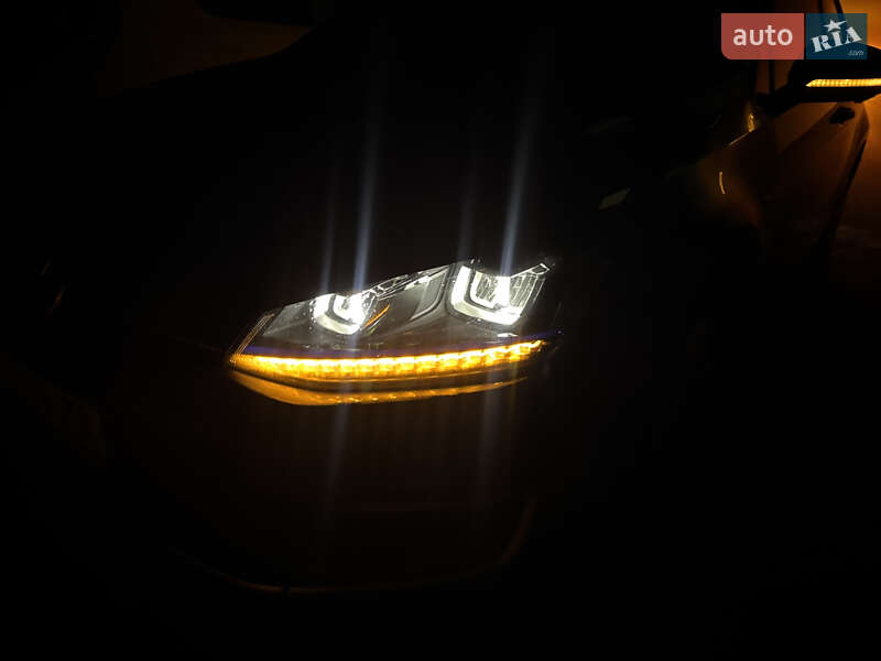 Хэтчбек Volkswagen e-Golf 2015 в Хмельницком