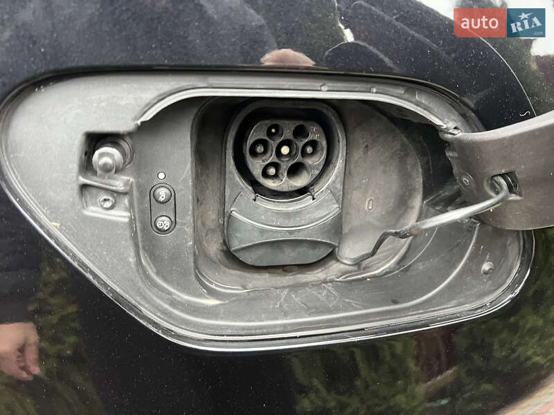 Хэтчбек Volkswagen e-Golf 2018 в Львове