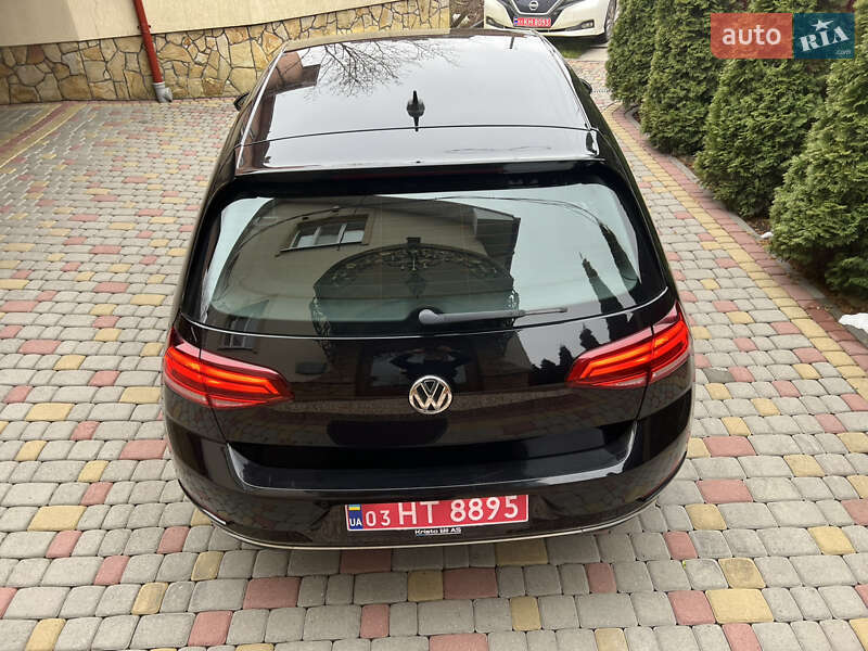 Хэтчбек Volkswagen e-Golf 2018 в Львове