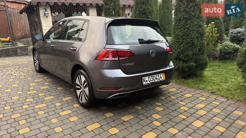 Хэтчбек Volkswagen e-Golf 2021 в Сваляве