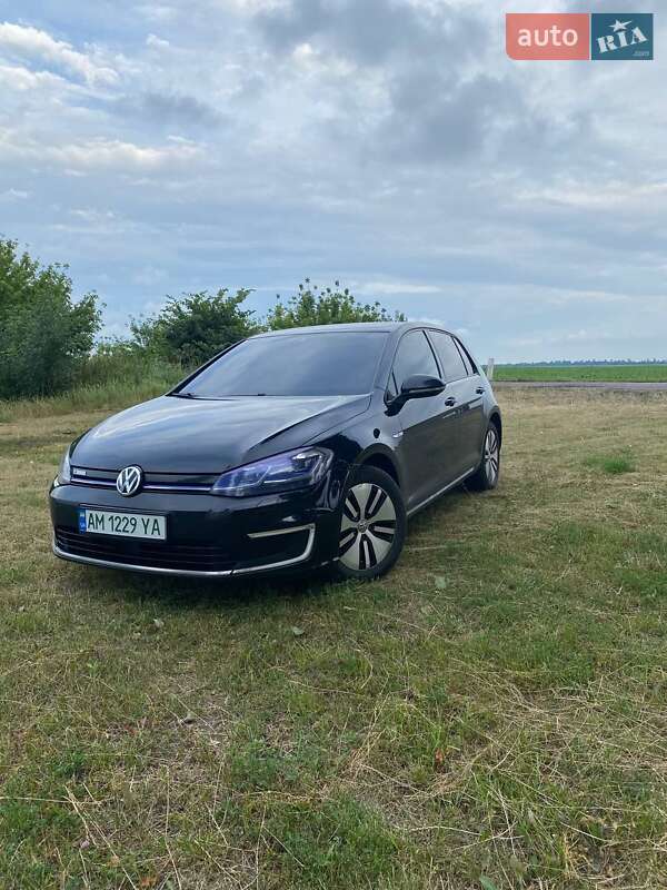 Volkswagen e-Golf 2017