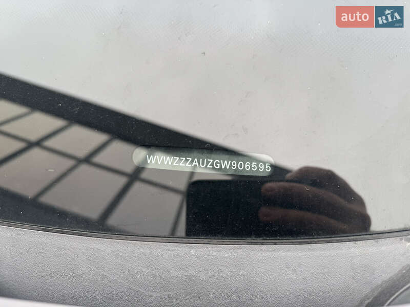 Хэтчбек Volkswagen e-Golf 2015 в Тернополе фото 39 Хэтчбек Volkswagen e-Golf 2015 в Тернополе