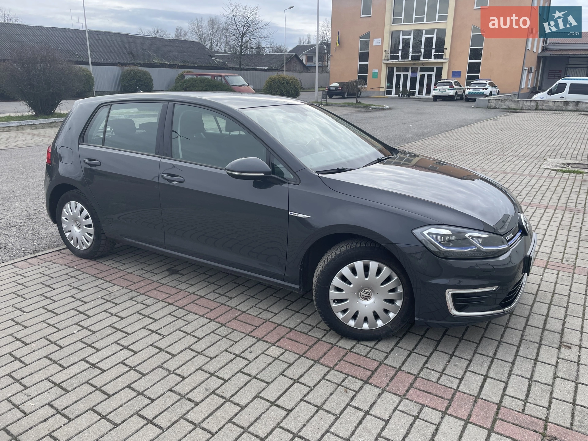 2019 Volkswagen Golf - мініатюра 3