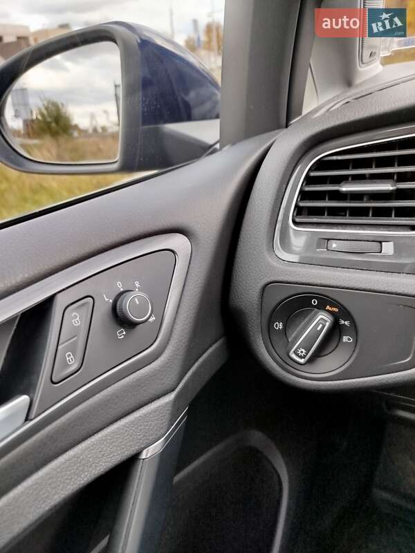 Хетчбек Volkswagen e-Golf 2019 в Луцьку фото 13 Хетчбек Volkswagen e-Golf 2019 в Луцьку