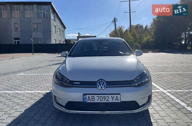 Хэтчбек Volkswagen e-Golf 2017 в Виннице