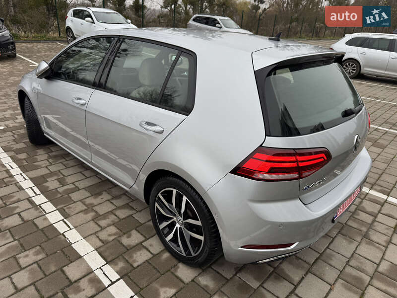 Хэтчбек Volkswagen e-Golf 2019 в Луцке