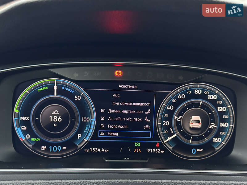 Хэтчбек Volkswagen e-Golf 2019 в Луцке