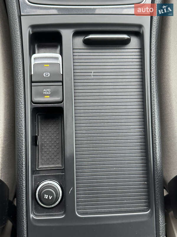 Хэтчбек Volkswagen e-Golf 2019 в Луцке