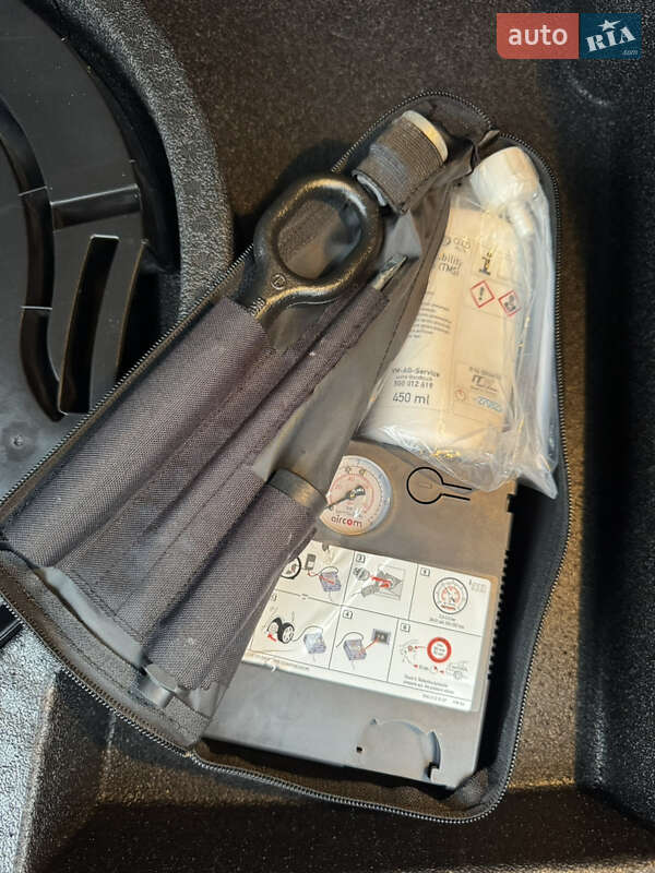 Хэтчбек Volkswagen e-Golf 2019 в Луцке